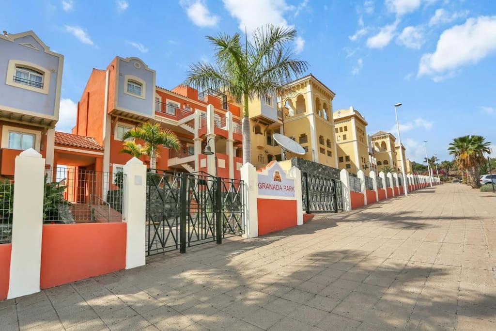Vila Luxury House Granada Park Arona  Exteriér fotografie